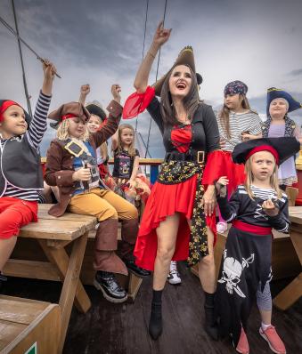 R5AD1865-Enhanced-NR-1