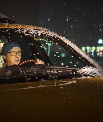 KRZYWY SADOWSKY  GDY IDA SWIETA DSC00904